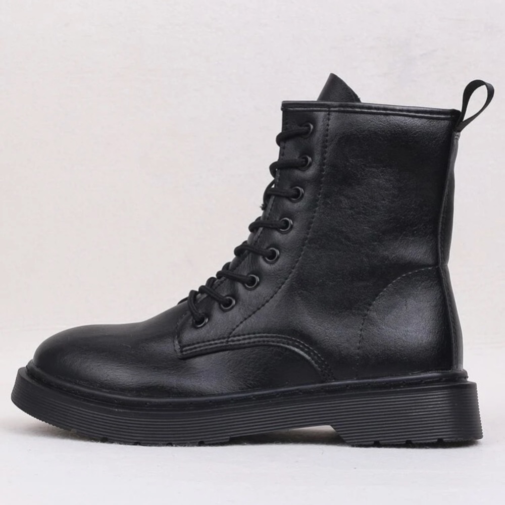 NWT black combat boots